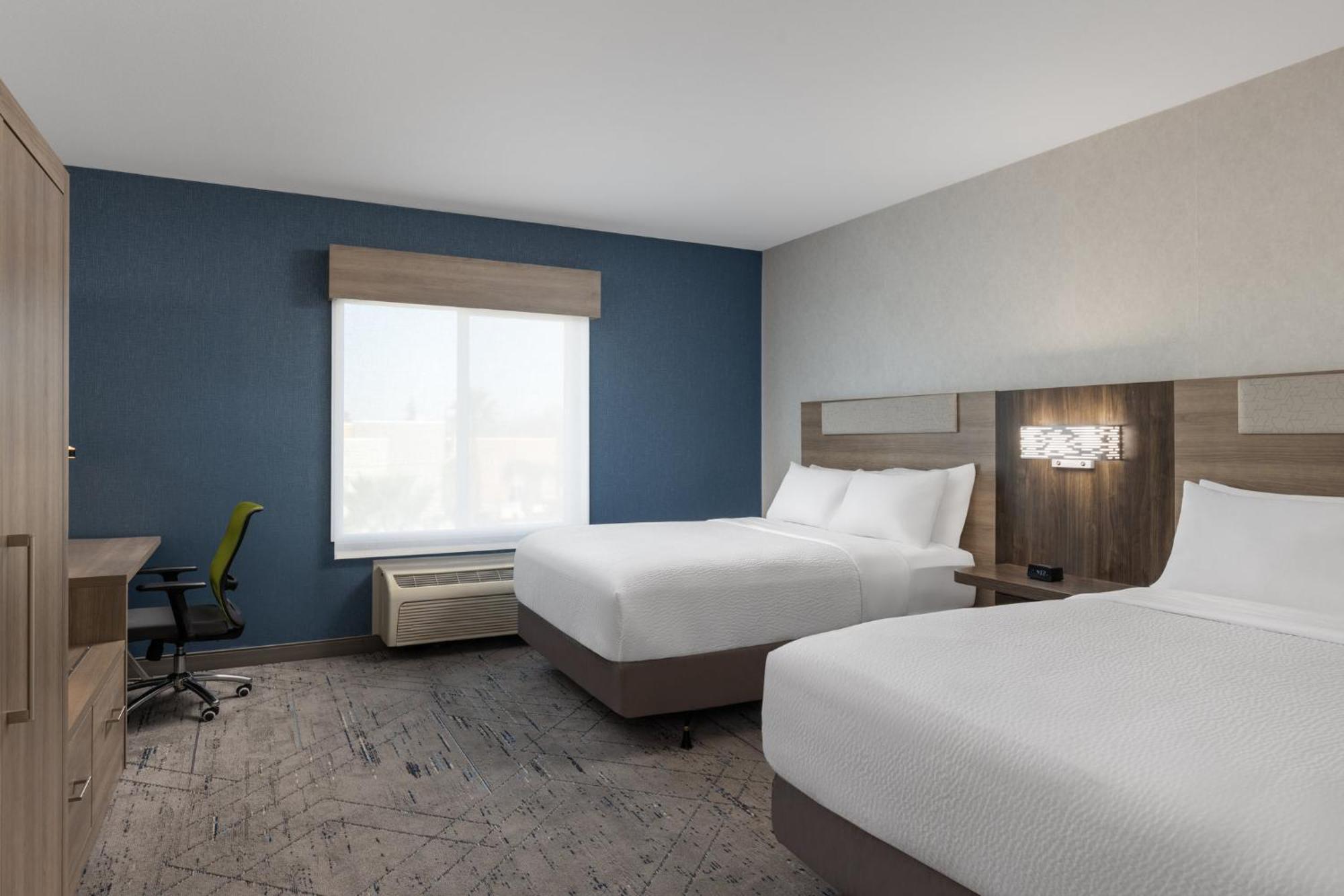 Holiday Express & Ne Cal Expo By Ihg 3* Sacramento