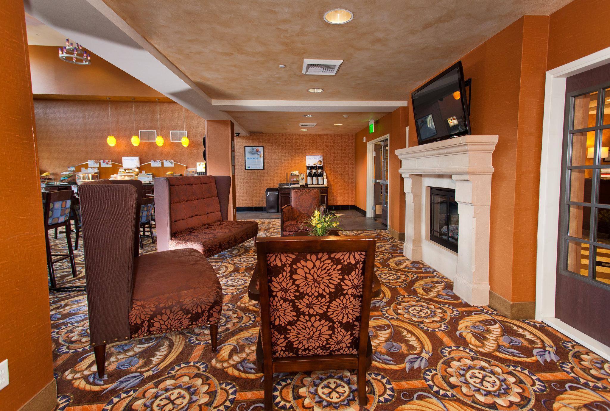 Hotel Express Cal Expo, An Ihg